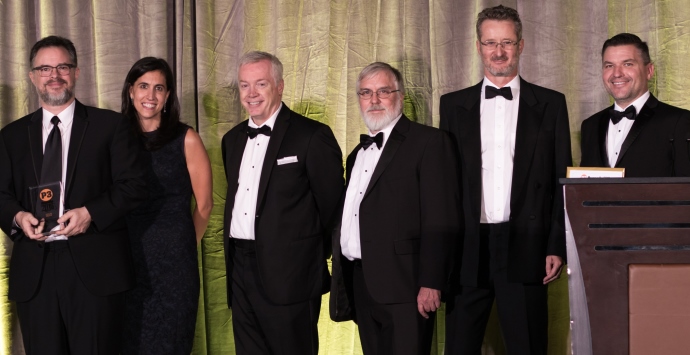 P3-Advisor-of-the-Year_Photo_Awards-Ceremony_10-27-2016_690x355